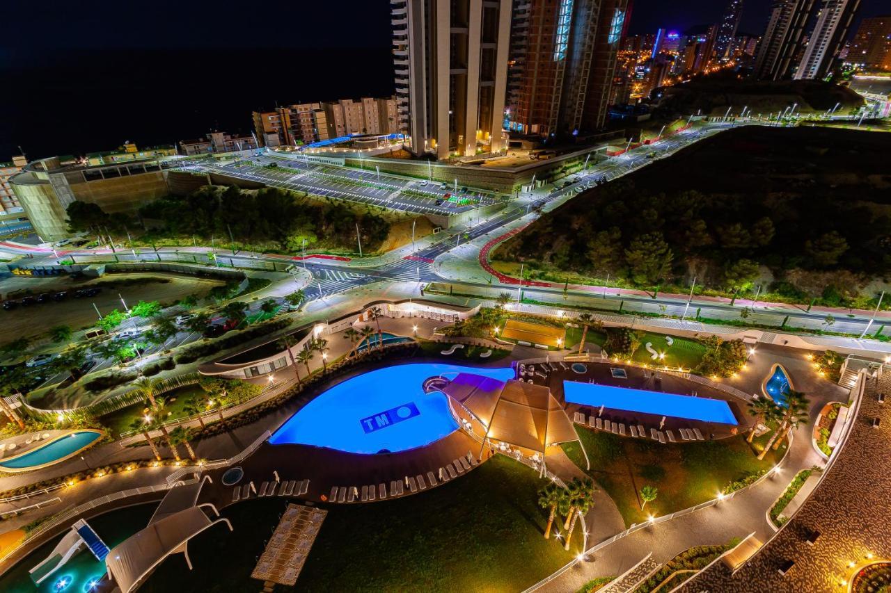 Sunset Waves Superb Apartments Benidorm Esterno foto